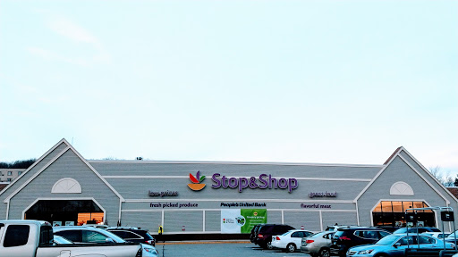 Grocery Store «Super Stop & Shop», reviews and photos, 1391 Main St, Willimantic, CT 06226, USA
