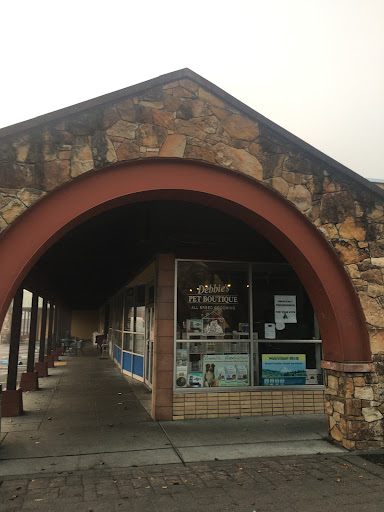 Pet Store «Debbies Pet Boutique», reviews and photos, 431 Center St, Healdsburg, CA 95448, USA