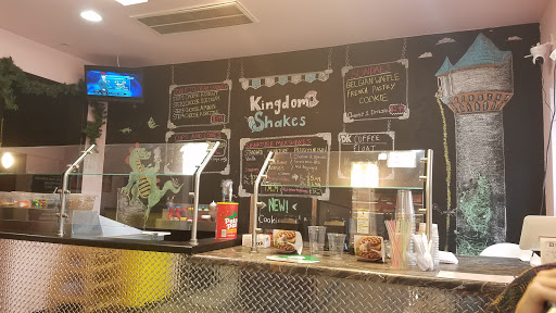 Donut Shop «Donut Kingdom», reviews and photos, 685 W Tennessee St, Tallahassee, FL 32304, USA