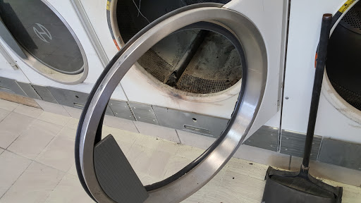 Laundromat «Pro-tech Coin Laundry & Dry Cleaning», reviews and photos, 3730 Dix Hwy, Lincoln Park, MI 48146, USA