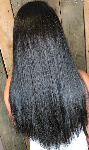 Beauty Salon «Strandz Salon & Threadz Boutique», reviews and photos, 322 Vincennes St, New Albany, IN 47150, USA