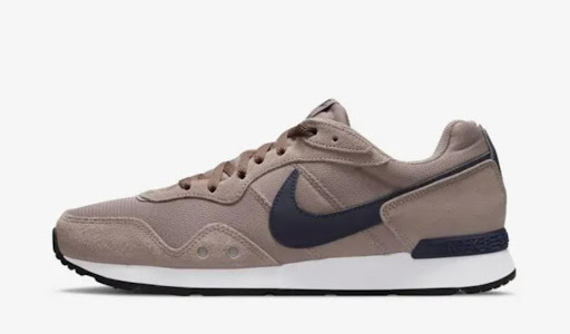 Clothing Store «Nike Factory Store», reviews and photos, 4401 N Interstate Hwy 35 #399, Round Rock, TX 78664, USA