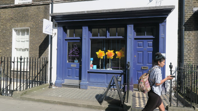 Unit 18, The Ivories, 6 Northampton St, London N1 2HY, United Kingdom
