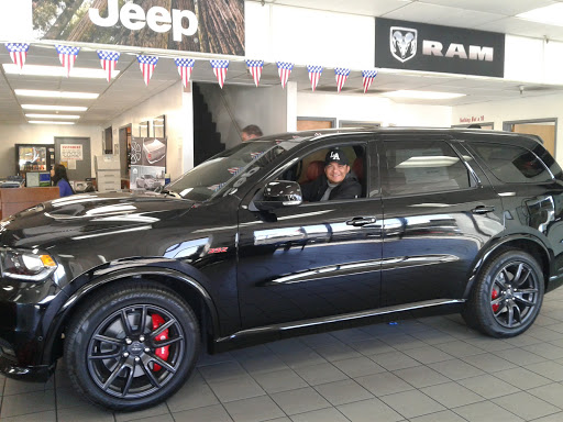 Car Dealer «Stewart Chrysler Dodge Jeep Ram», reviews and photos, 800 Serramonte Blvd, Colma, CA 94014, USA
