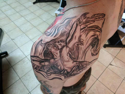 Tattoo Shop «Twisted Tattoo & Body Piercing», reviews and photos, 4168 N Elston Ave, Chicago, IL 60618, USA