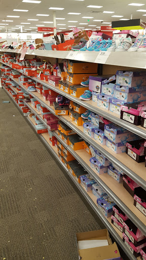 Department Store «Target», reviews and photos, 420 S University Ave, Little Rock, AR 72205, USA