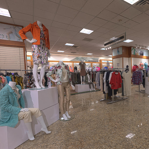 Department Store «Century 21 Department Store», reviews and photos, 1 N Park Pl, Morristown, NJ 07960, USA