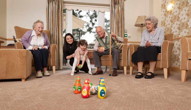 Comments and reviews of Tremona Care Home in Watford
