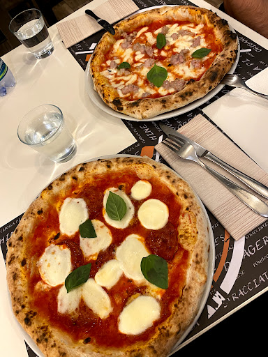 Ales Pizza in Marina di Massa, Provincia di Massa-Carrara