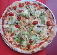 Plats et boissons du Pizzeria La Pizza d'Anais à Grasse - n°3