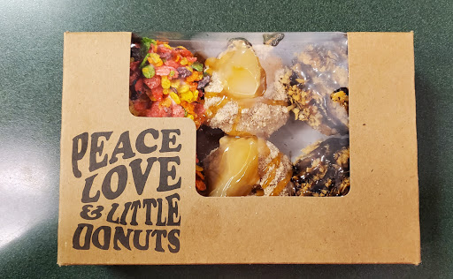Donut Shop «Peace, Love, and Little Donuts», reviews and photos, 1411 Amherst Rd NE, Massillon, OH 44646, USA