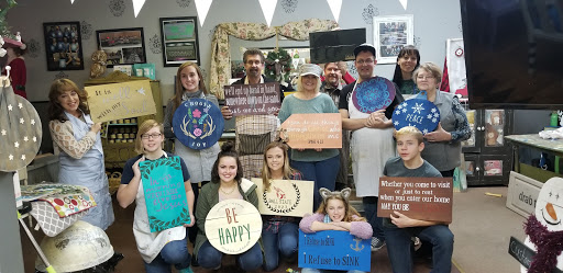 Furniture Store «drab to Fab Furnishings», reviews and photos, 209 S Main St, Winchester, IN 47394, USA