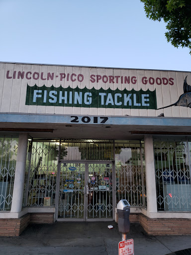 Lincoln-Pico Sporting Goods, 2017 Lincoln Blvd, Santa Monica, CA 90405, USA, 