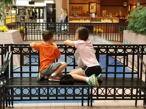 Shopping Mall «The Marketplace Mall», reviews and photos, 1 Miracle Mile Dr, Rochester, NY 14623, USA