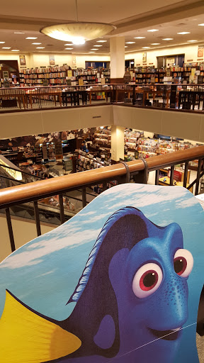 Book Store «Barnes & Noble», reviews and photos, 2051 N Federal Hwy, Fort Lauderdale, FL 33305, USA