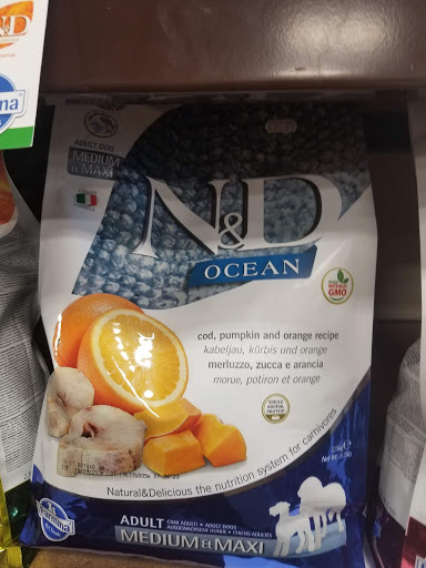 Pet Supply Store «Premier Pet Supply», reviews and photos, 63 W Auburn Rd, Rochester Hills, MI 48307, USA