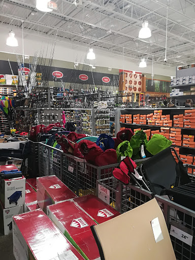 Shopping Mall «Sports Arena Square Shopping Center», reviews and photos, 3340 Sports Arena Blvd, San Diego, CA 92110, USA