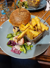 Hamburger du Restaurant français Le Limousin à Paris - n°9