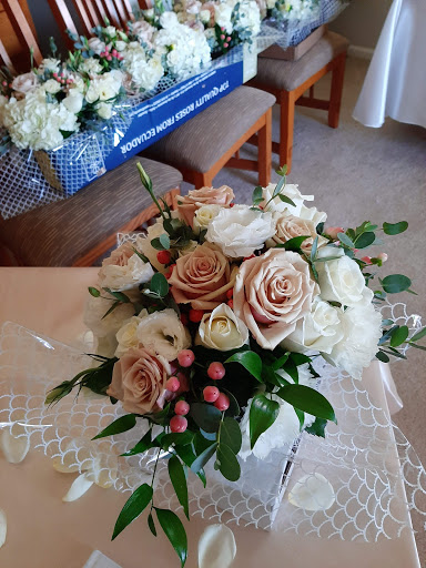 Florist «Blossoms & Balloons Florist», reviews and photos, 199 Cirby Way #17, Roseville, CA 95678, USA