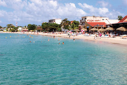 Foto di Plage de l'Anse Mitan area servizi