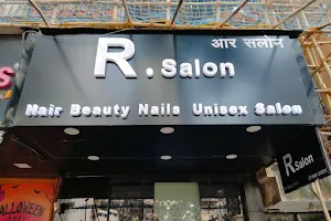 R Unisex Salon image
