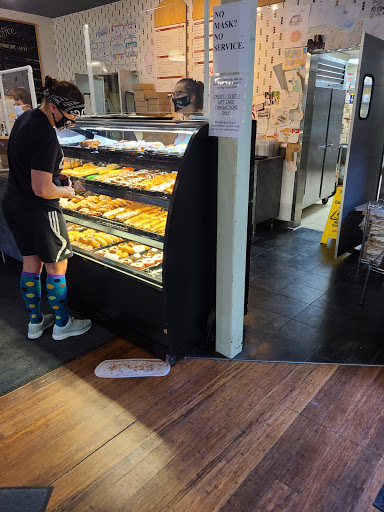 Donut Shop «YoYo Donuts * Coffee * Ice Cream», reviews and photos, 5757 Sanibel Dr, Minnetonka, MN 55343, USA