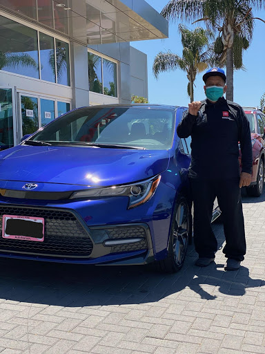 Toyota Dealer «AutoNation Toyota Irvine», reviews and photos, 9101 Research Dr, Irvine, CA 92618, USA