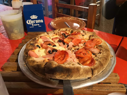 Pizza a la leña, Antigua Europa - Galeana, El Charco, 49500 Mazamitla, Jal., Mexico