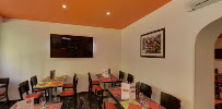 Atmosphère du Restaurant indien Tandoori Fast Annemasse - n°10