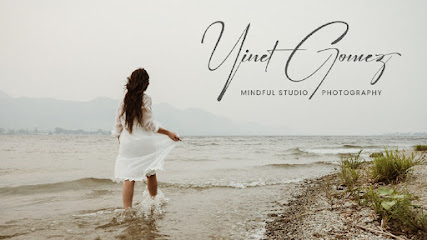 Mindful Studio Photography - Yinet G. Gomez
