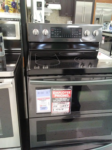 Appliance Store «P.C. Richard & Son», reviews and photos, 136 Elm St, Enfield, CT 06082, USA