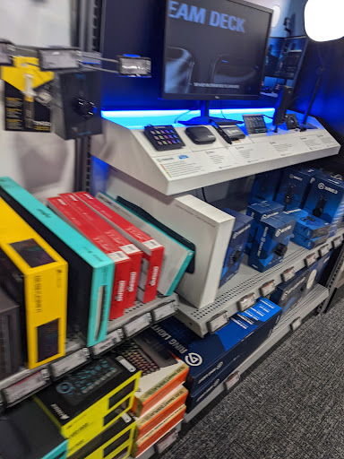 Electronics Store «Best Buy», reviews and photos, 18085 NW Evergreen Pkwy, Hillsboro, OR 97006, USA