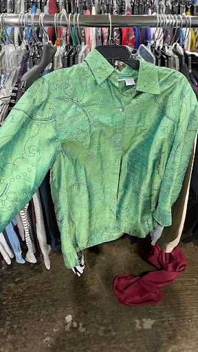 Thrift Store «Goodwill Store and Donation Center», reviews and photos, 3401 Fredericksburg Rd, San Antonio, TX 78201, USA