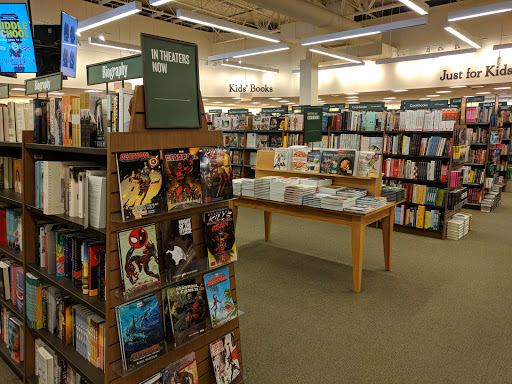 Book Store «Barnes & Noble Booksellers The Shops at River Crossing», reviews and photos, 8675 River Crossing Blvd, Indianapolis, IN 46240, USA