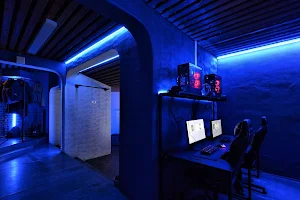 Cybersmoke | Компьютерный клуб Звёздная | Круглосуточное интернет-кафе, игровой клуб image