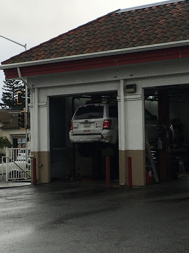 Oil Change Service «Jiffy Lube», reviews and photos, 701 1st St, Gilroy, CA 95020, USA