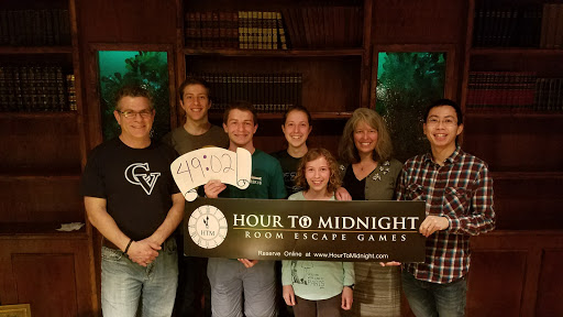 Amusement Center «Hour to Midnight - Room Escape Games», reviews and photos, 11525 NE Halsey St, Portland, OR 97220, USA