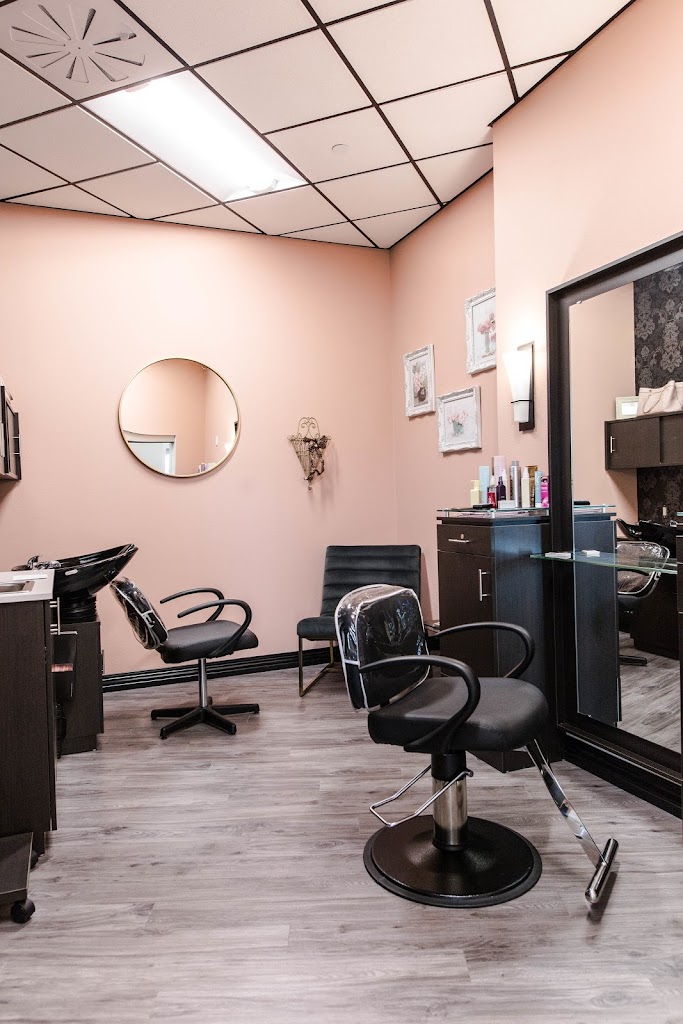 Brenda's Beauty Bar 77385