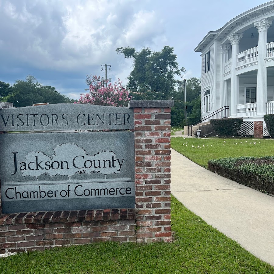 Jackson County Visitors Center Public Park