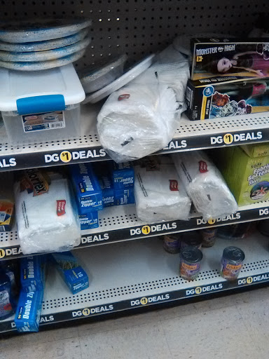 Discount Store «Dollar General», reviews and photos, 700 S West St, Olney, IL 62450, USA