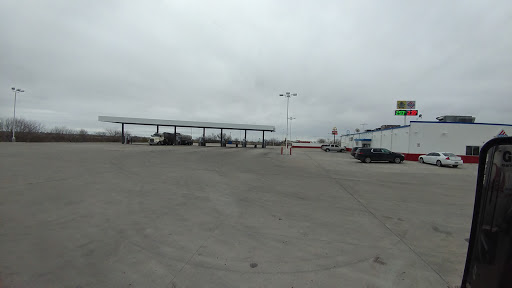 Convenience Store «Stripes #2446», reviews and photos, 1800 I-37 Frontage Rd, George West, TX 78022, USA