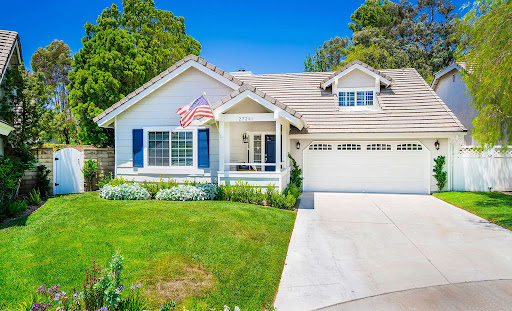 Real Estate Consultant «RE/MAX: Neal Weichel», reviews and photos, 25101 The Old Rd, Santa Clarita, CA 91381, USA