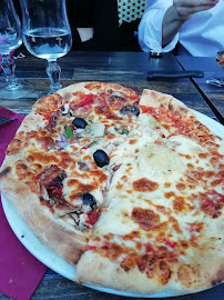 Pizza du Pizzeria Pizza Capri à Versailles - n°18