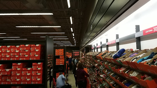 Sporting Goods Store «Nike Factory Store», reviews and photos, 15609 FL-535, Orlando, FL 32821, USA