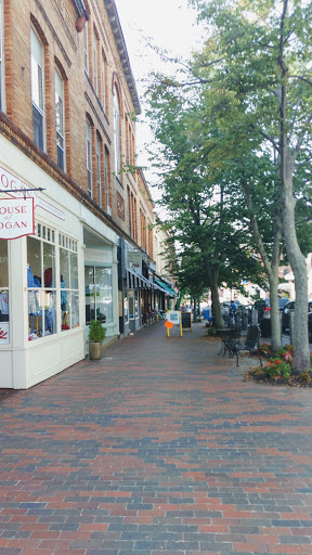 Department Store «Renys Department Store», reviews and photos, 86 Front St, Bath, ME 04530, USA