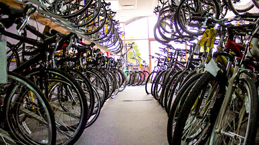 Bicycle Store «Bike Shop Cycle Spectrum Orlando», reviews and photos, 457 N Alafaya Trail, Orlando, FL 32828, USA