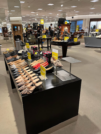 Department Store «Nordstrom», reviews and photos, 449 Menlo Park Mall, Edison, NJ 08837, USA