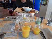 Plats et boissons du Restaurant de fruits de mer Tonton Louis à La Rochelle - n°18