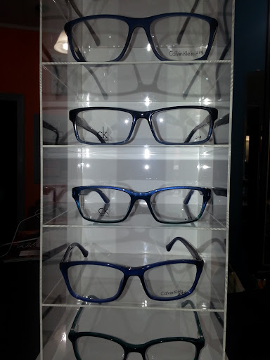 Optician «Prism Optical Chicago», reviews and photos, 3594 N Milwaukee Ave, Chicago, IL 60641, USA