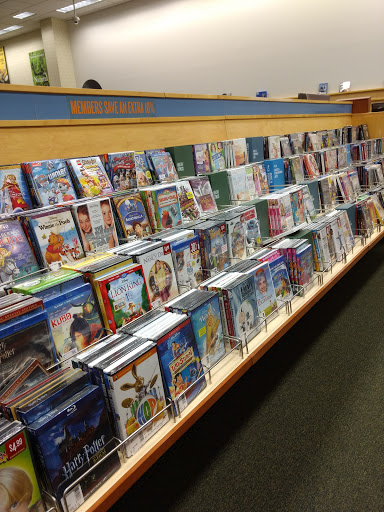 Book Store «Barnes & Noble», reviews and photos, 4370 Miller Rd, Flint, MI 48507, USA